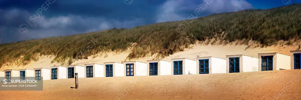 Netherlands, Holland, on the West Frisian island of Texel, North Holland, huts on the beach