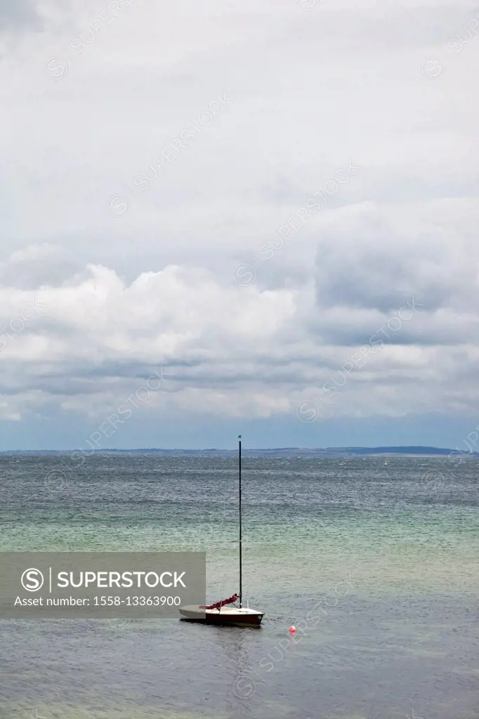 Sailboat, the Baltic Sea, sea, horizon