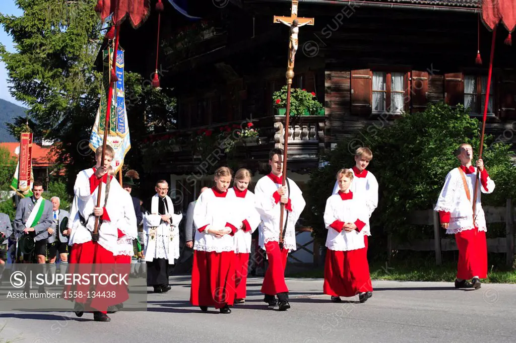 Germany, Bavaria, Fischbachau, Feast of Corpus Christi-day, traditional costum-pilgrimage, Ministranten, priests, , Upper Bavaria, Leitzachtal, Feast ...