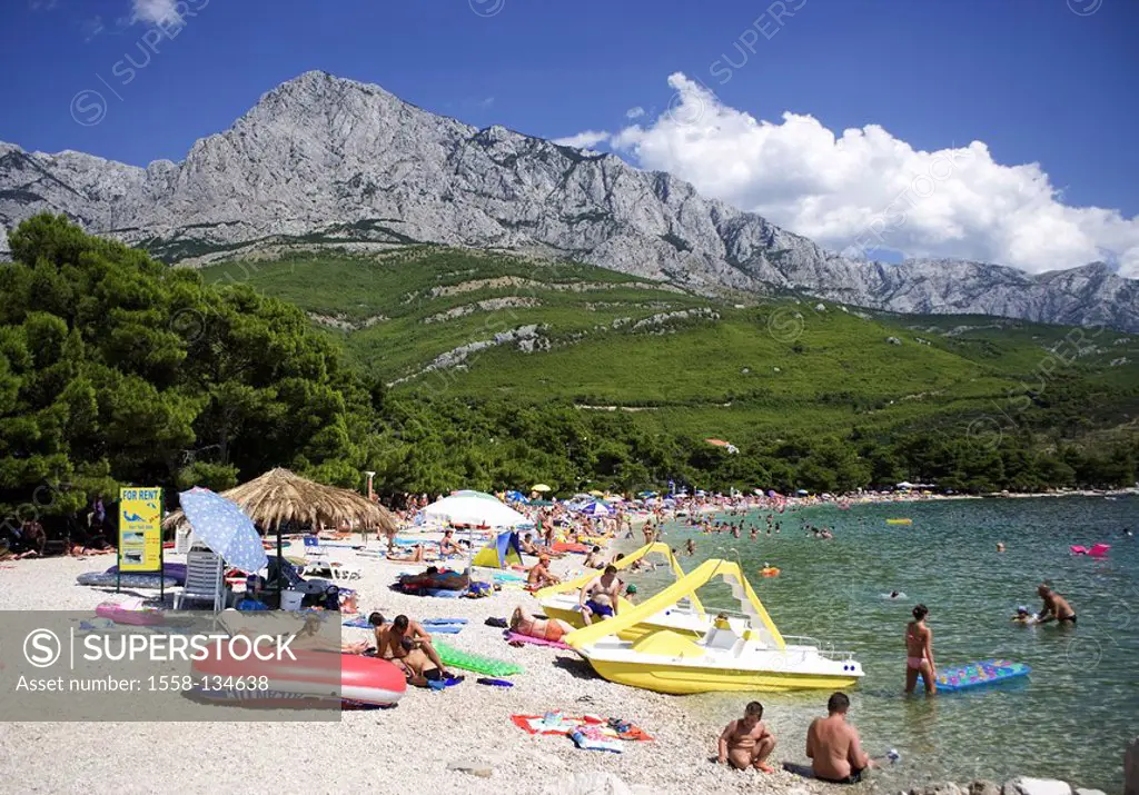 Croatia, Dalpatia, Makarska Riviera, Promajna, beach, swimmers, pedal boate, Europe, destination, coast, beach, Biokovo mountains, beach, people, tour...
