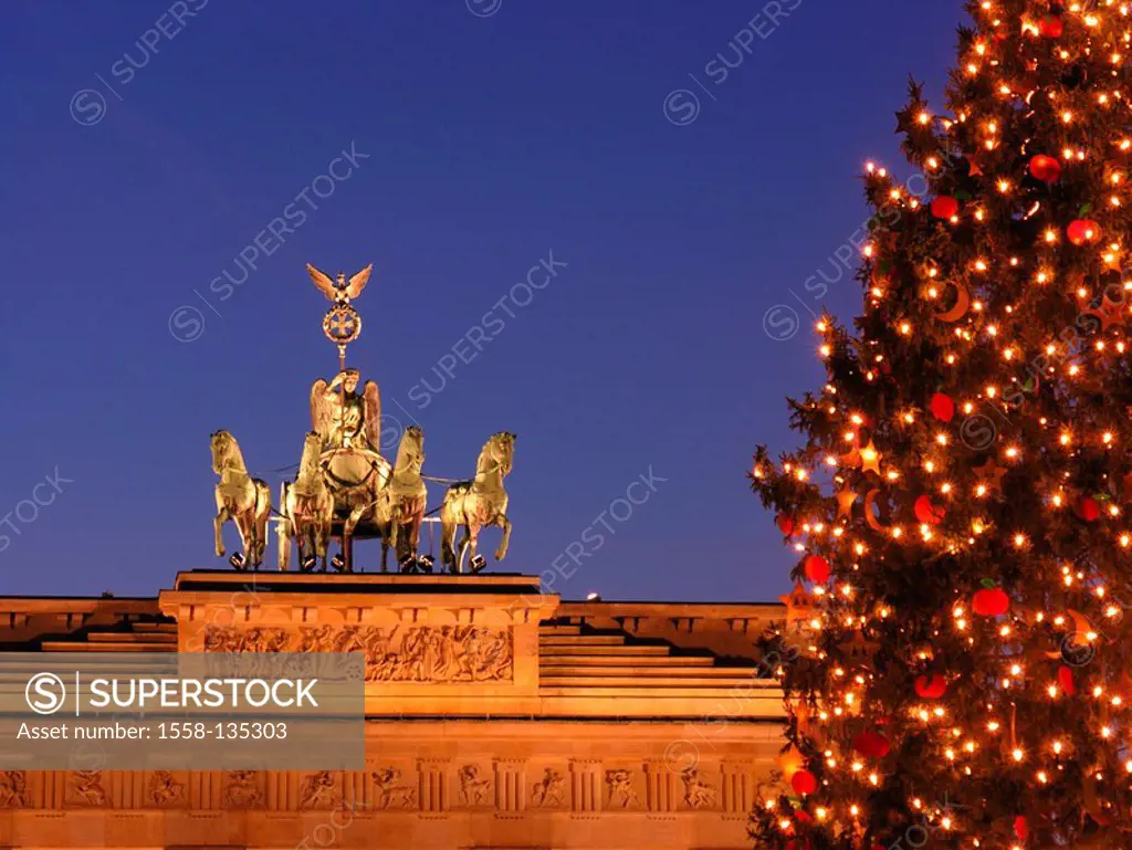 Germany, Berlin, Parisian place, Brandenburg gate, Christmas-tree, illumination, twilight, detail, city, capital, gate-buildings, gate, architecture, ...