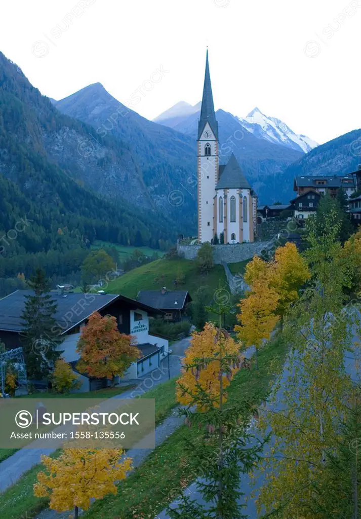 Austria, Carinthia, saint-blood, locality perspective, church, autumn, upper Mölltal, mountain scenery, mountains, place, houses, residences, parish-c...