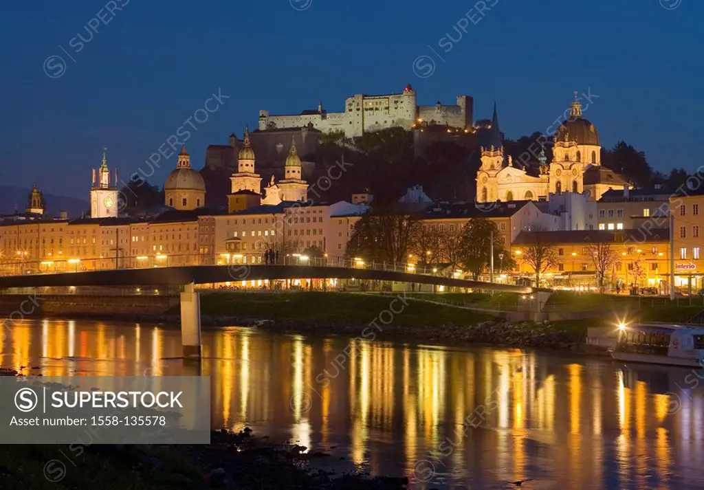 Austria, Salzburg-city, city view, Salzach, fortress Hohensalzburg, illumination, evening, Salzburg, city, Old Town, river, bridge, Makartsteg, bridge...