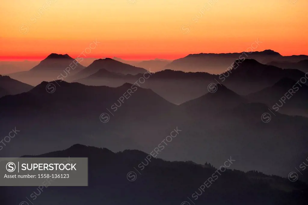 Germany, Upper Bavaria, Chiemgauer Alps, mountain-panorama, evening-mood, Bavaria, Chiemgau, silhouette, mountain scenery, mountains, Alps, mountain-c...
