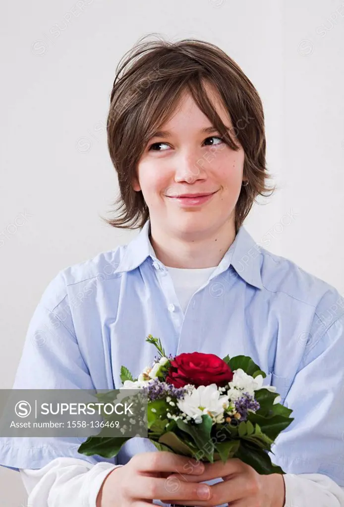 Teenager, boy, cheerfully, smiling, holds archly, flower-bouquet, sidelong glance, portrait, people, teenagers, happily, cheerfully, smiling, archly, ...