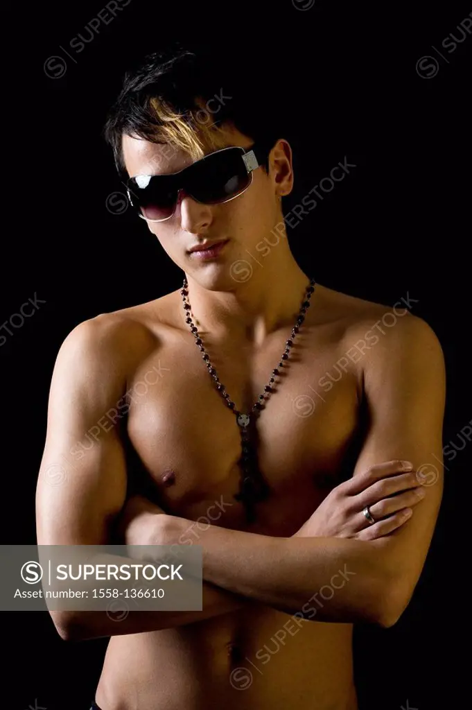 Man, young, upper body freely, necklace, sun glass, semi-portrait, series, people, young, glasses, chain, supporters, cross, cool, carelessly, self-co...