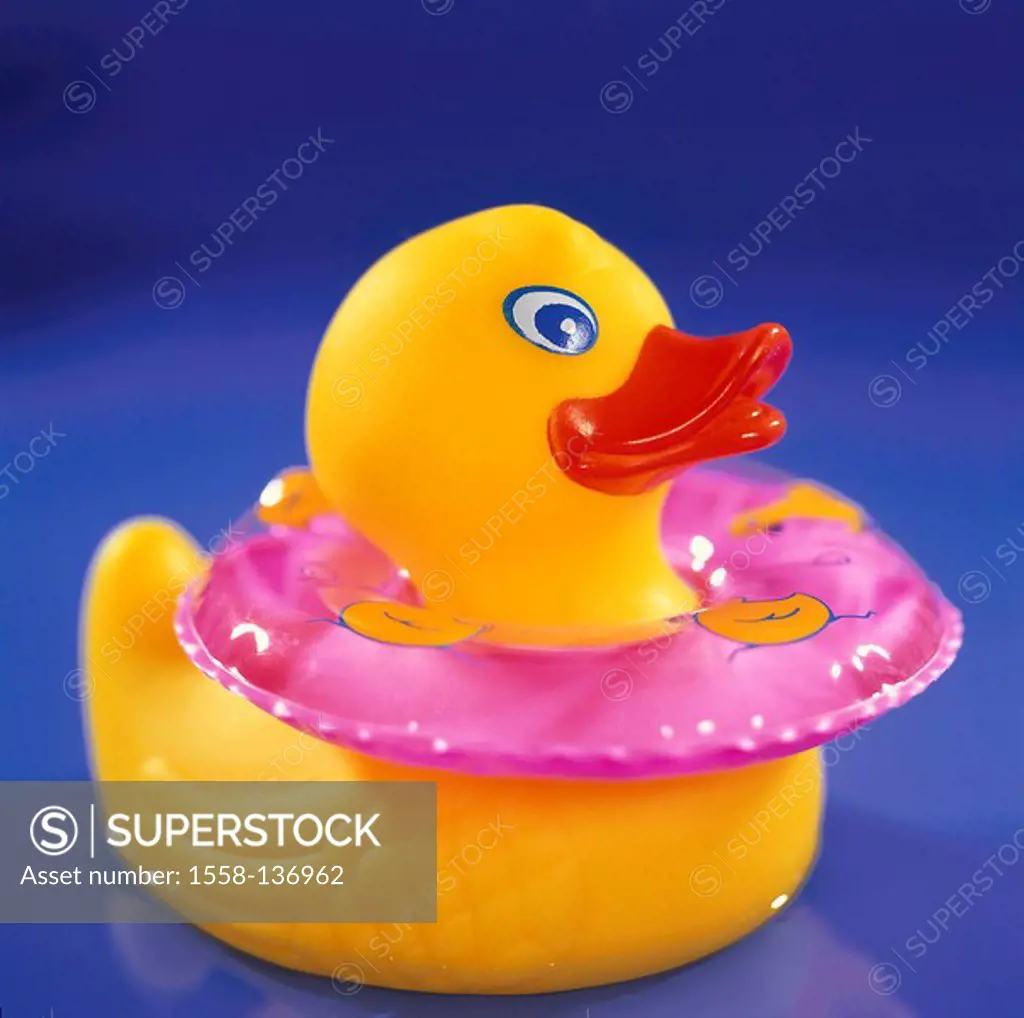 Rubber-ducks, yellow, swimming-tires, non-swimmers, water, bathe toy, bath-toy water-toy duck, de little swimming-animals Spielente toy-duck bathtub-a...