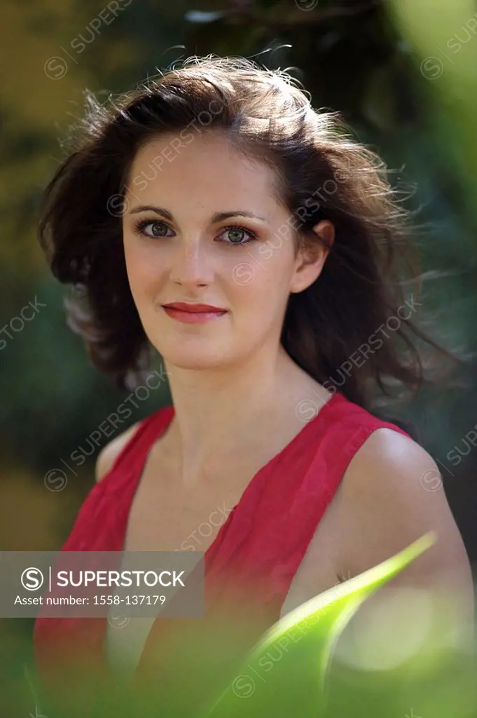 Woman, young, smiling, portrait, series, people summer-blouse red, self-confidence, Beauty, summery, leisure time, Lifestyle, summer, outside, woman-p...