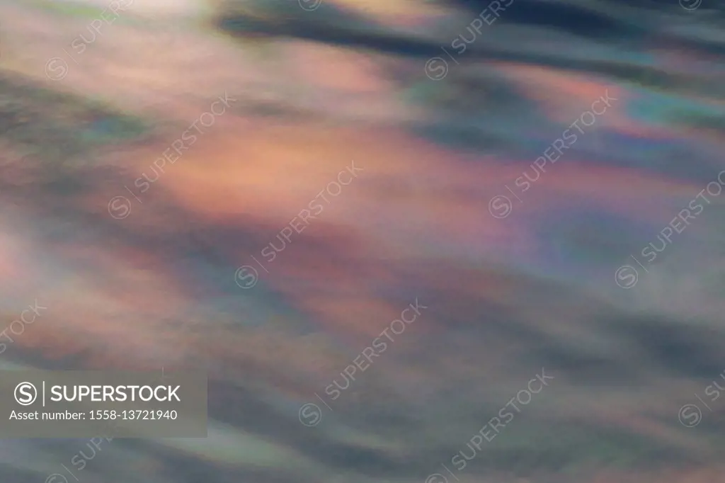Iridescent clouds
