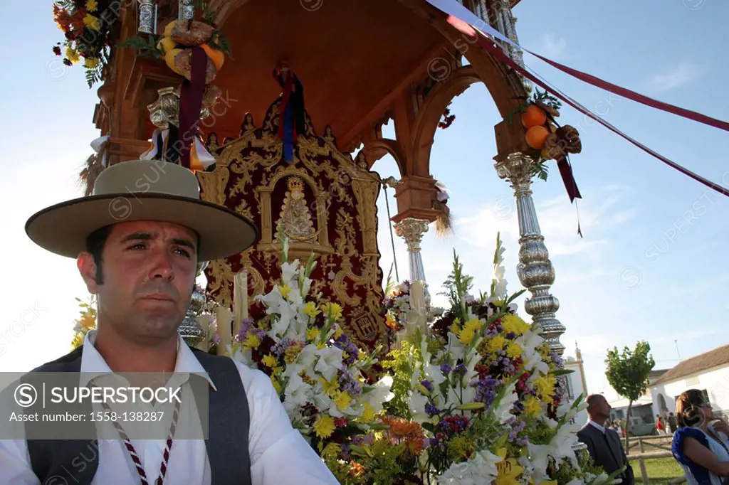 Spain, Andalusia, El Rocio, Whitsun, man, saint-figure, flower-jewelry, no models tradition, tradition, culture, folklore, release, Europe, Pentecost,...