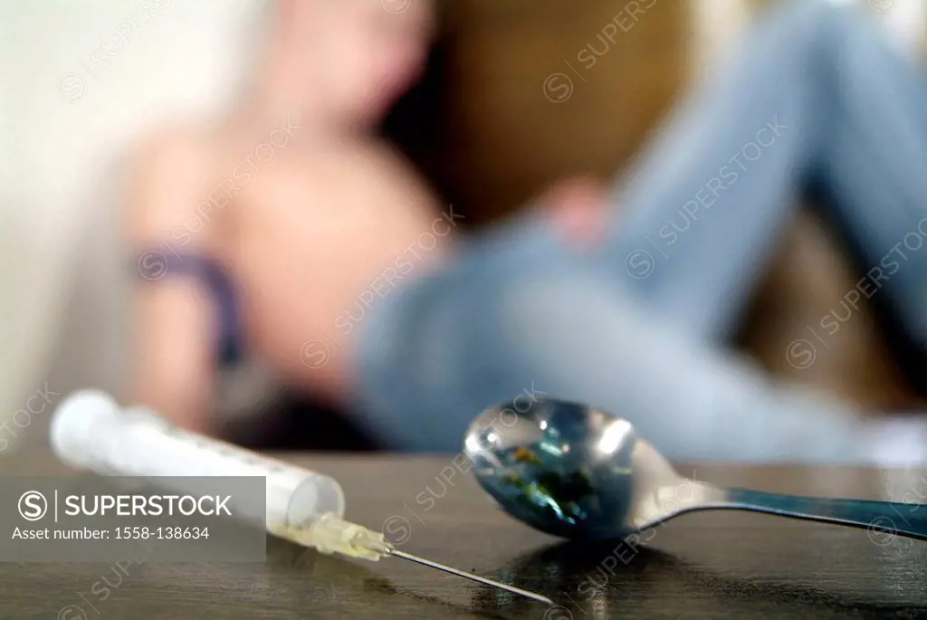 Table, Fixerbesteck, background, man, upper body freely, lie, fuzziness, detail, people, pronto, upper arm, set, addiction, drugs, drug abuse, drugs, ...