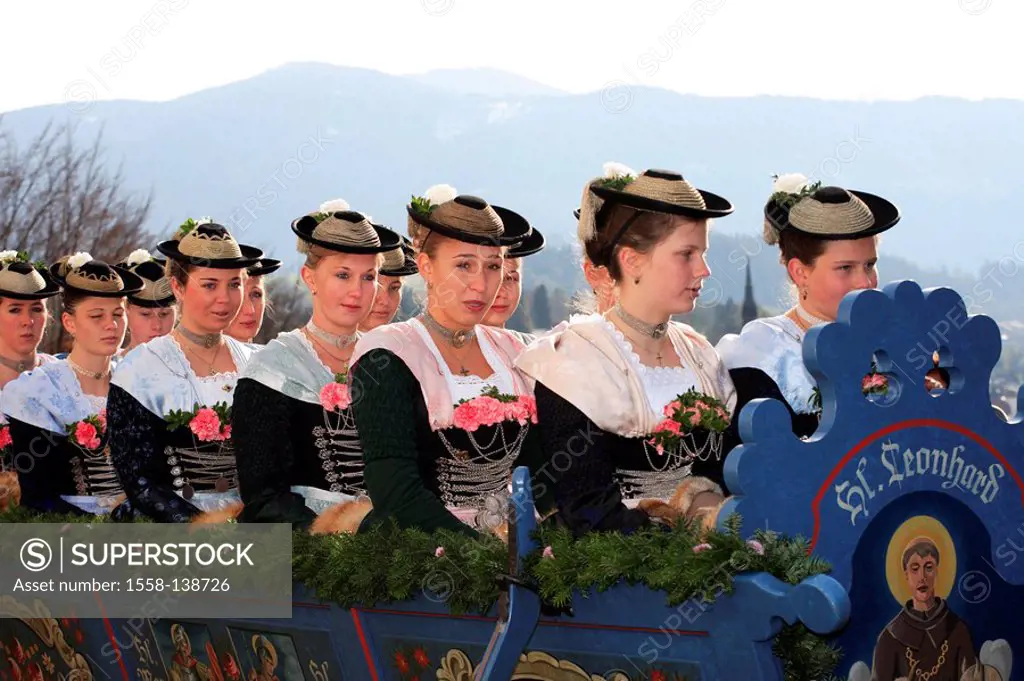 Germany, Bavaria, Bad tölz, Leonhardiritt, horse-cars, women, official dress,