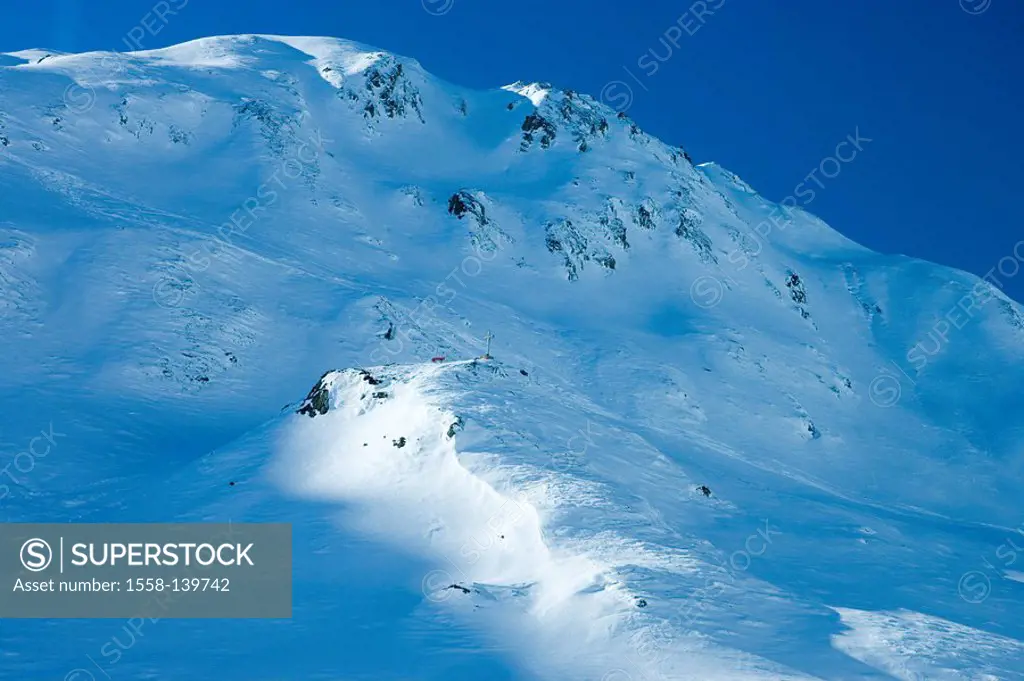 Snowdrift, Oberalppass, Switzerland, Graubünden,