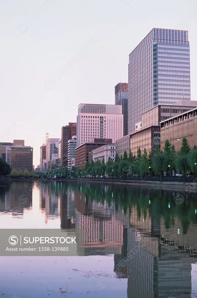 Japan, Tokyo, Hibiya, Marunouchi business District, dusk, Eastern Asia, Honshu, city, city, metropolis, river, canal, water-surface, reflection, house...