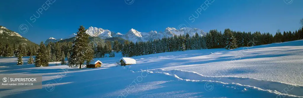 Germany, Bavaria, middle-forest, winter-landscape, gaze, Karwendel, Upper Bavaria, Werdenfels, landscape, snow-covered, snow, snowed in cold, mountain...