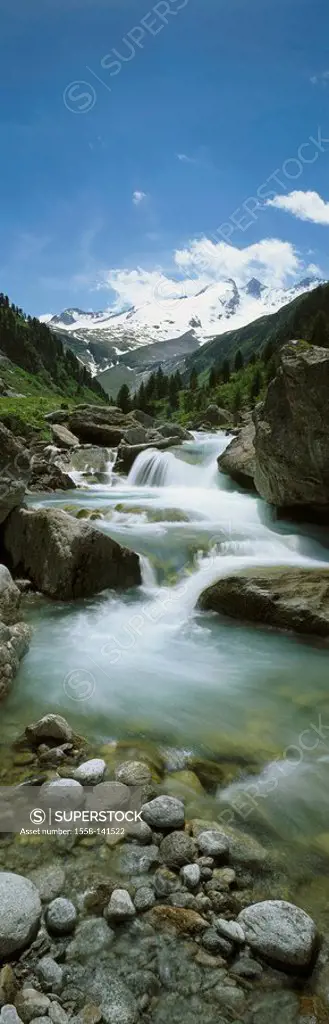 Austria, Salzburger Land, Pinzgau, Wildgerlostal, mountain-brook, game Gerlos gaze Reichenspitze summer mountain scenery, mountains, brook, rocks, wat...