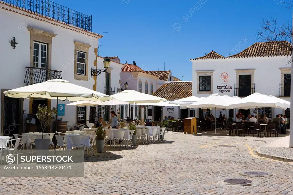 Faro, cafés in the Praca do Afonso III, Old Town Cidade Velha