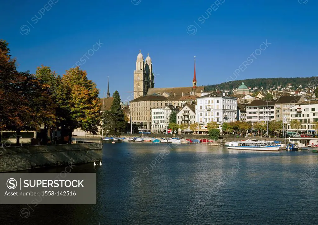 Switzerland, Zurich, city view, big-minsters, Limmatquai, boats, city, district, sight, landmark, minsters, church, Lord´s house, sacral-construction,...