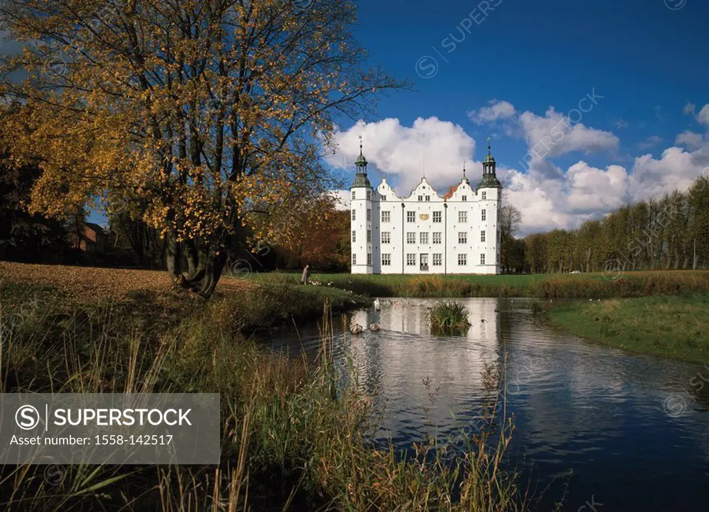Germany, Schleswig-Holstein, palace Ahrensburg, Northern Germany, renaissance-palace, construction, style, renaissance, 1570-1585, museum, sight, monu...