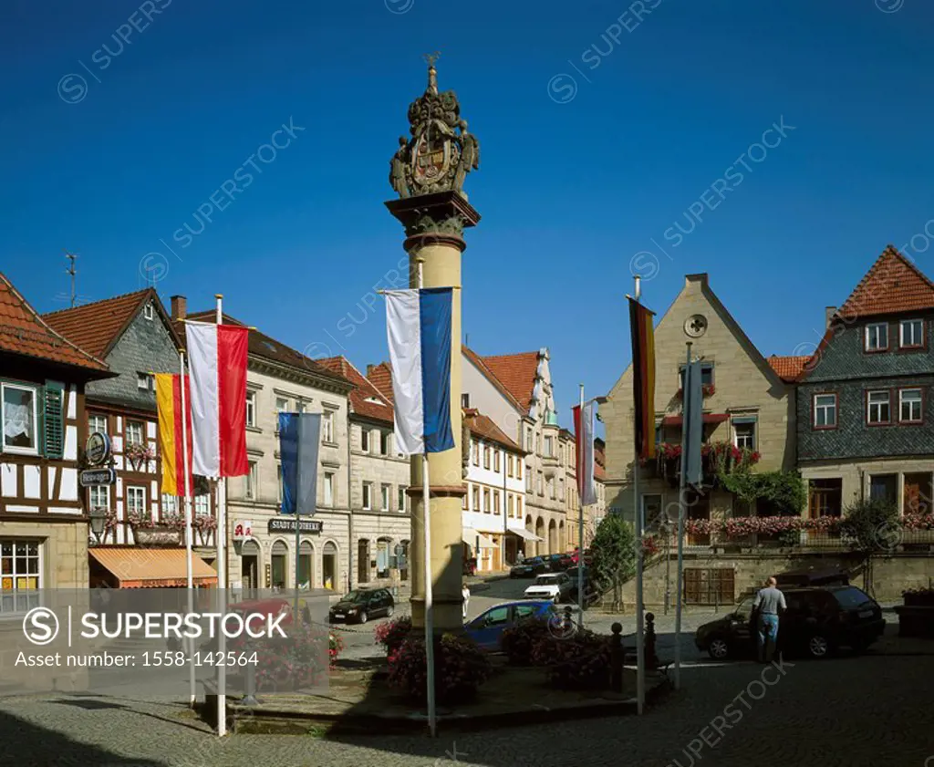 Germany, Bavaria, Kronach, Waiter Stadt, Melchior-Otto-Platz, coat of arms-column, porcelain-street, franc-forest, waiter-franc, Old Town, building, h...