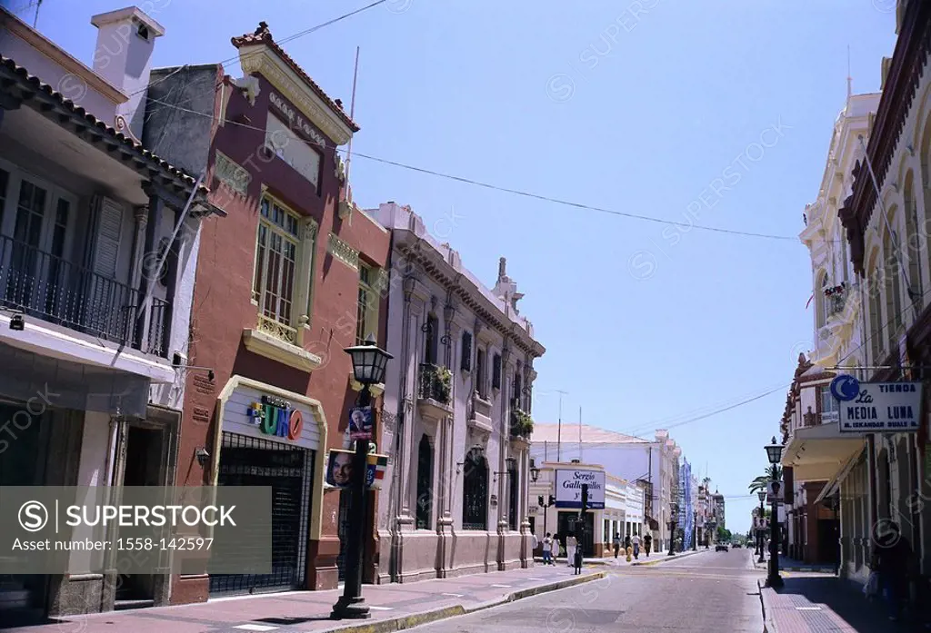 Chile, Coquimbo, Cordovez, street, businesses, pedestrians, South America, Serena, city, city center, main street, row of houses, houses, business-hou...