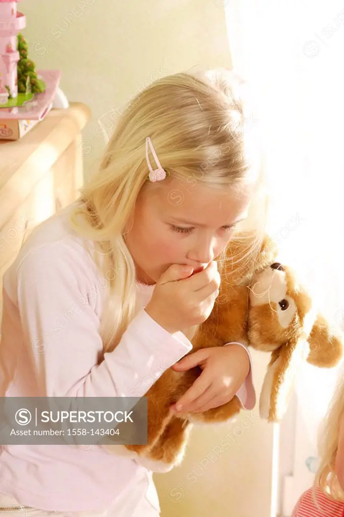 girl, blond, gesture, cough, cuddly_animal, carry, detail, series, people, child, long_haired, hand, mouth, reproaches, conduct, sick, cold flu child_...