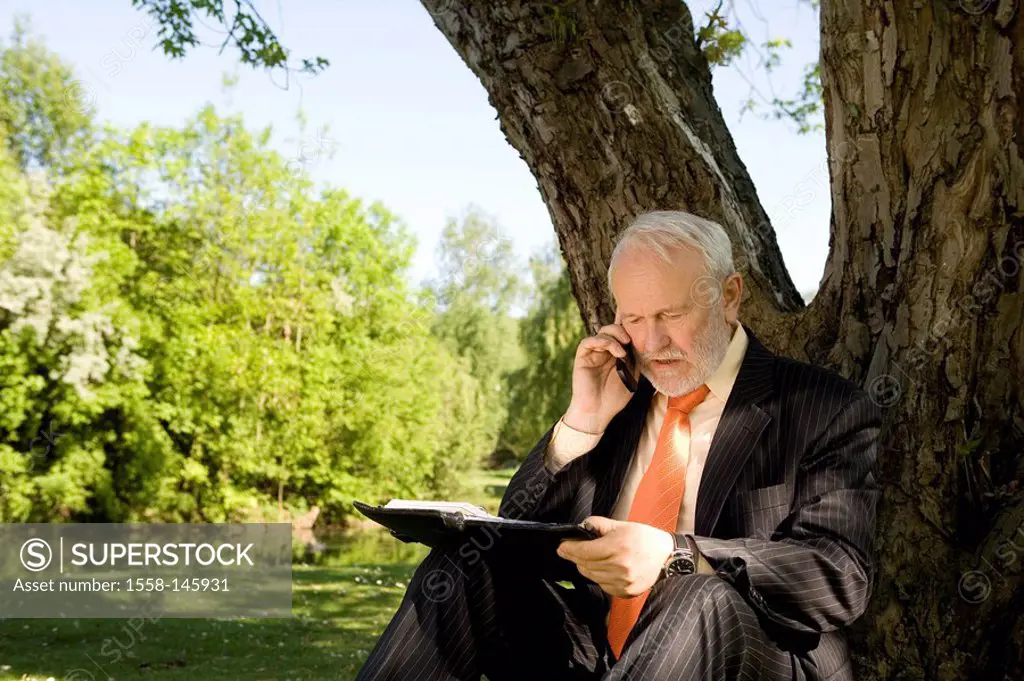 Telephone park, businessman, appointments book, cell phone, detail,