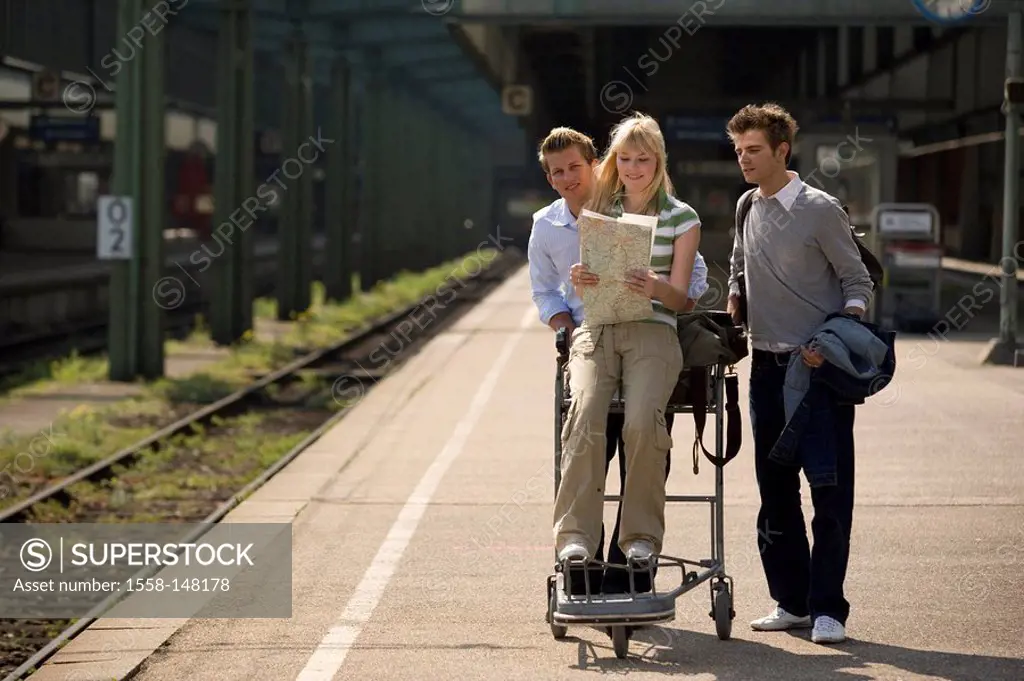 Platform, luggage_cart, men, woman, young, map, views, cheerfully, series, people, teenagers, students, students, friends, friends, hip, clique, city_...