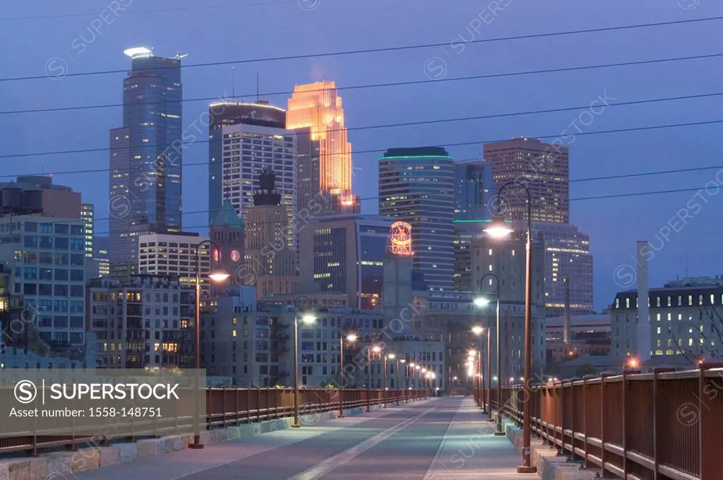 usa, Minnesota, Minneapolis, skyline, footbridge, evening_mood