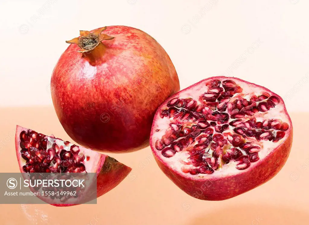 Pomegranates, completely, pomegranate_plants, cut open salvation_plants, useful plants fruit fruits Grenadine tropical, exotic, red, pulp, seed_meat, ...