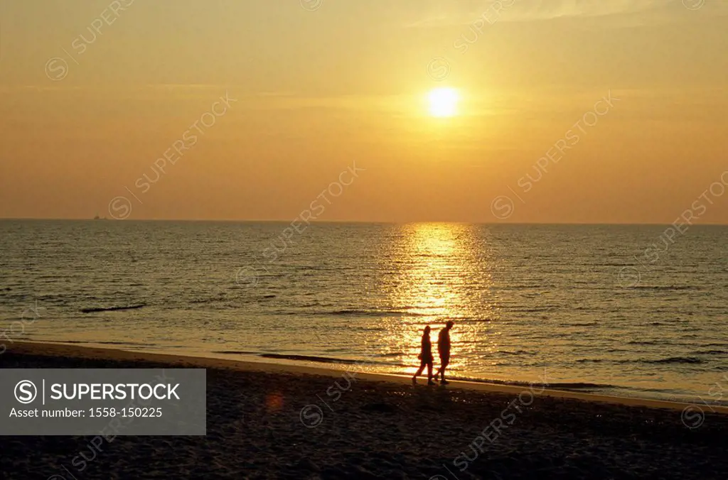 beach, couple, walk, silhouette, lake,sunset, lake,North Sea
