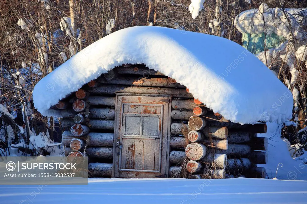 North America, the USA, Alaska, North Alaska, James Dalton Highway, Brooks Range, Wiseman, log cabin, wooden huts,