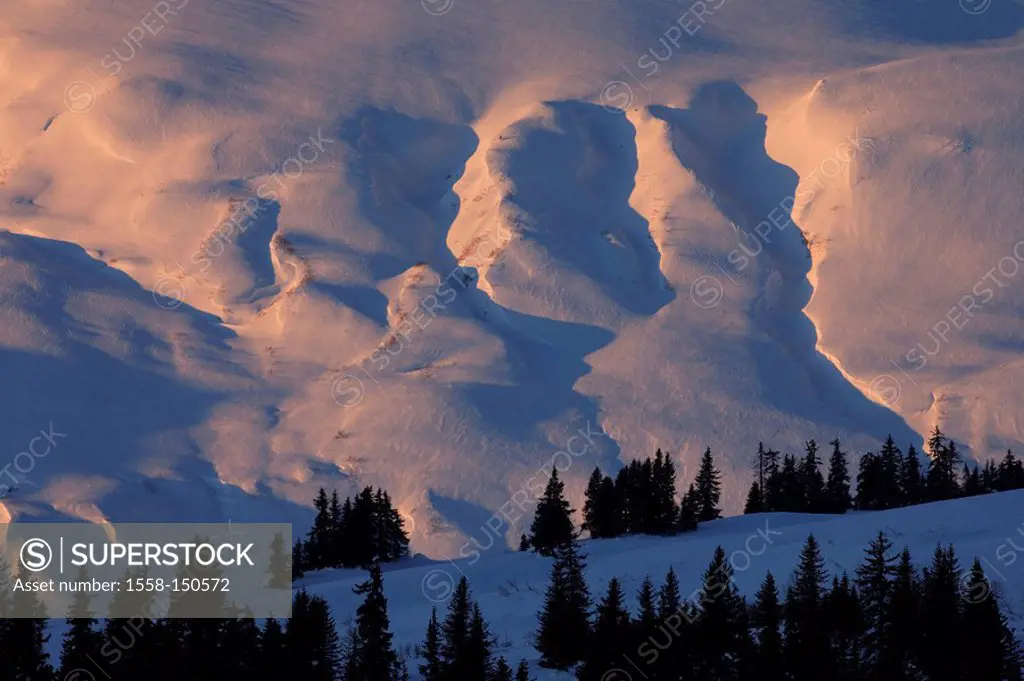 Canada, Alaska, Yukon Territory, Tatshenshini_Alsek Provincal park, mountains, winter, sunrise, North America, mountain scenery, landscape, mountains,...