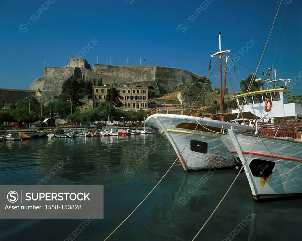 Greece, island Corfu, Corfu_city harbor Mandraki boats, old fortress, lake,Kerkyra, dock, harbor_bastion, Mandraki_Hafen, ships, fortress, bulwark, co...