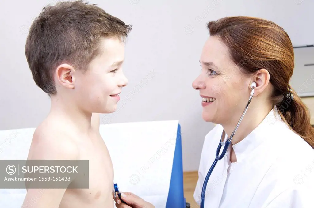 Pediatrician, boy, stethoscope, monitors, cheerfully, at the side, series, people, doctor, woman, doctor, child, laughing, cheerfully, afraid_freely, ...