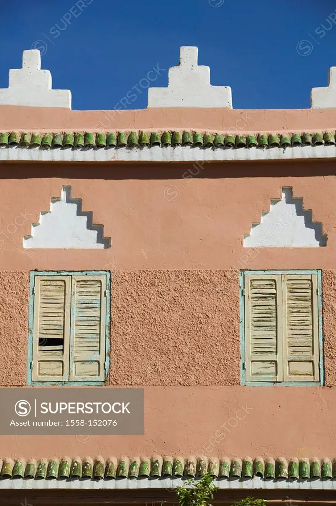 Morocco, Draa_Valley, Agdz, house, facade, detail, Africa, North_Africa, city, residence, house_facade, merlons, windows, shutters, closed pink, outsi...