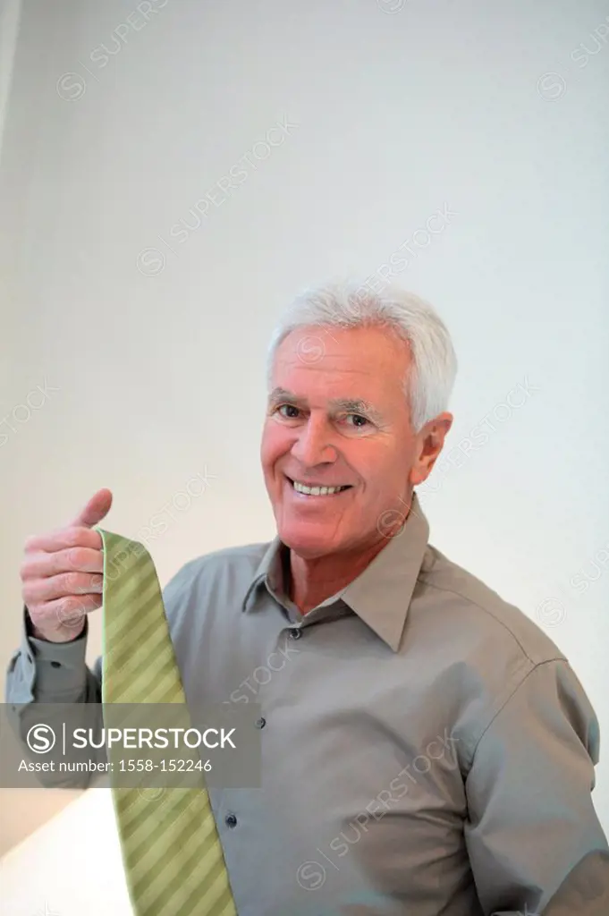 Senior, shirt, neck tie, chooses, smiling, semi_portrait, series, people, seniors, man, pensioners, white_haired, kindly, selects, shows, seriously, s...