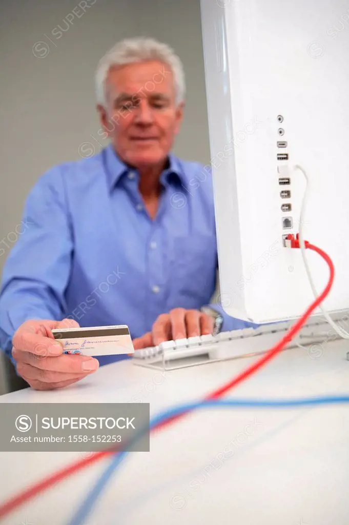 Senior, computers, credit card, views, blur, series, people, seniors, man, pensioners, white_haired, surfing the web, internet, Onlineshopping, Intern...