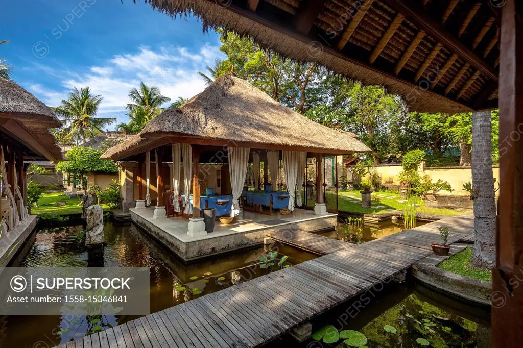 Spa area of a star hotel in Bali, massage sites, spa, straw houses, Lovina Beach, Buleleng, Bali, Indonesia, Asia