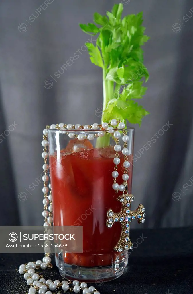 Cocktail ´Bloody Mary´, rosary, celery,