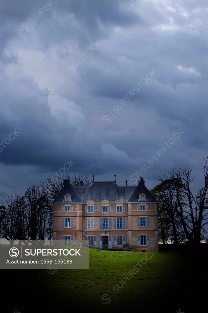 Villa, cloudy sky,