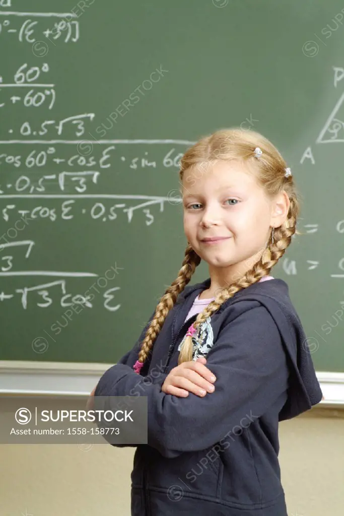 Classroom, blackboard, calculation