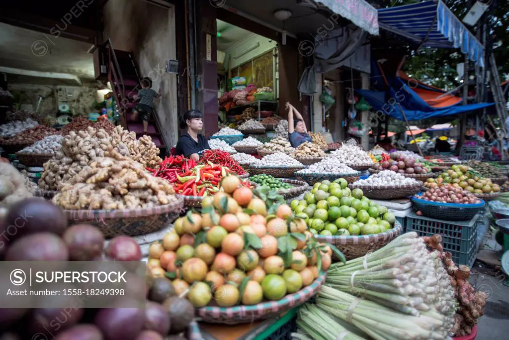 Roadside vegetable sale, nice presentation Hanoi, Vietnam