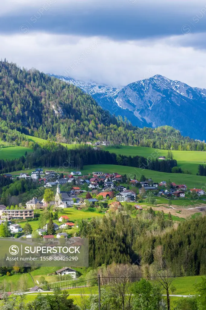 Vorderstoder, village Vorderstoder, mountain Sengsengebirge in Pyhrn-Priel, Upper Austria, Austria
