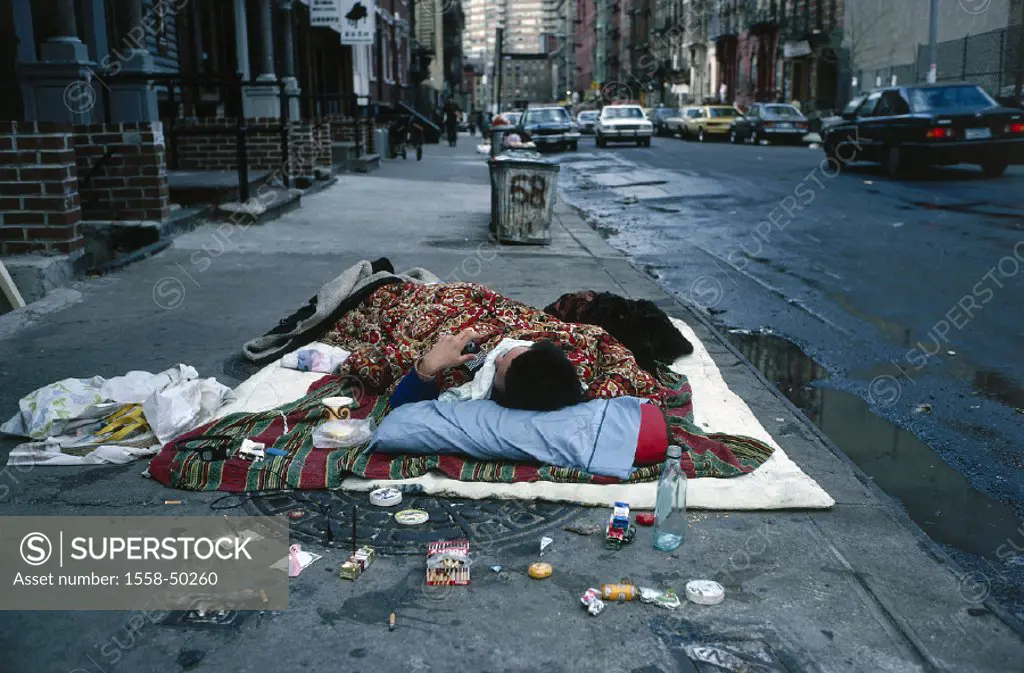 USA, New York City, homeless, roadside, sleeps, America, North America, city, poverty, street, footpath, man, homeless, homelessness, vagrants, homele...
