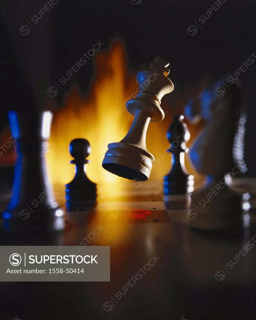 Chess, board, chesspieces, movement, flames, game, chess game, board game, strategy game, strategy, installation, move, tactic, thought sport, game fi...