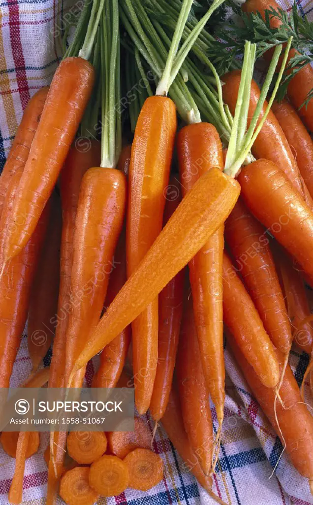 Carrots, peeled