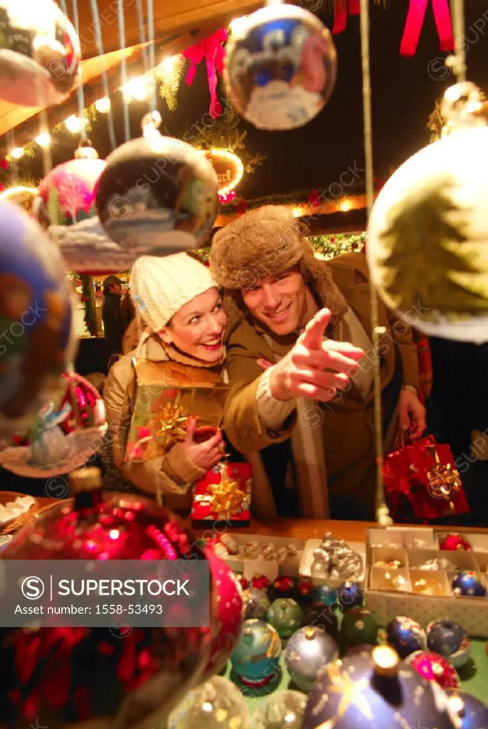 Christmas market, stand, sale, Christian tree jewelry,