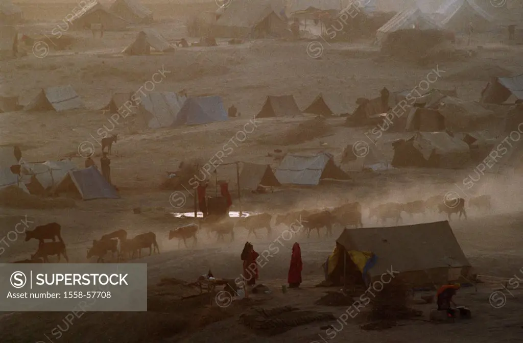 Afghanistan, refugee camps