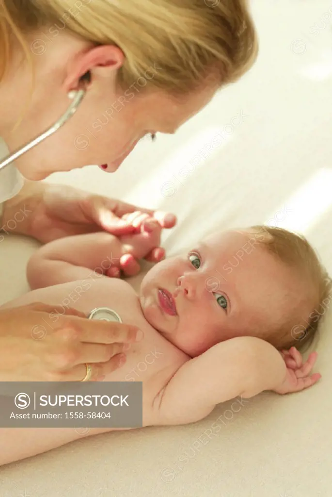 Pediatrician, baby, examination